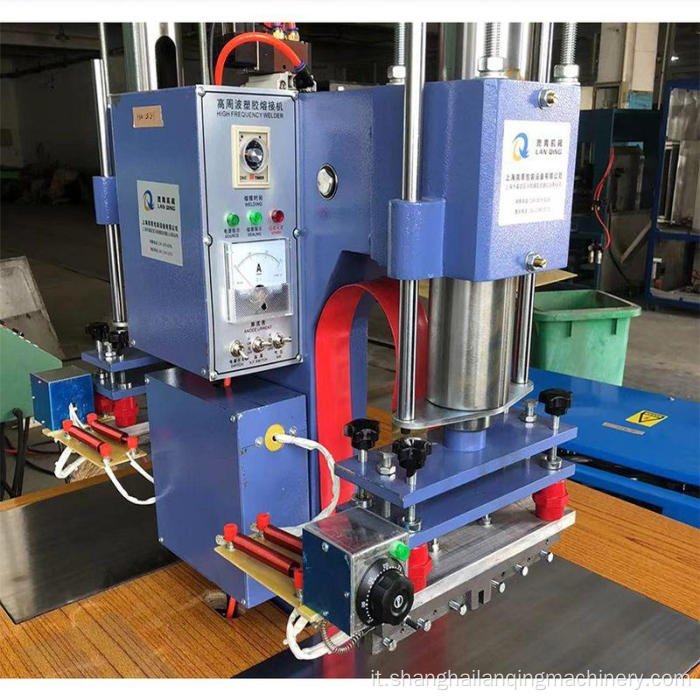 Macchina ad alta frequenza di biancheria intima a doppia estremità